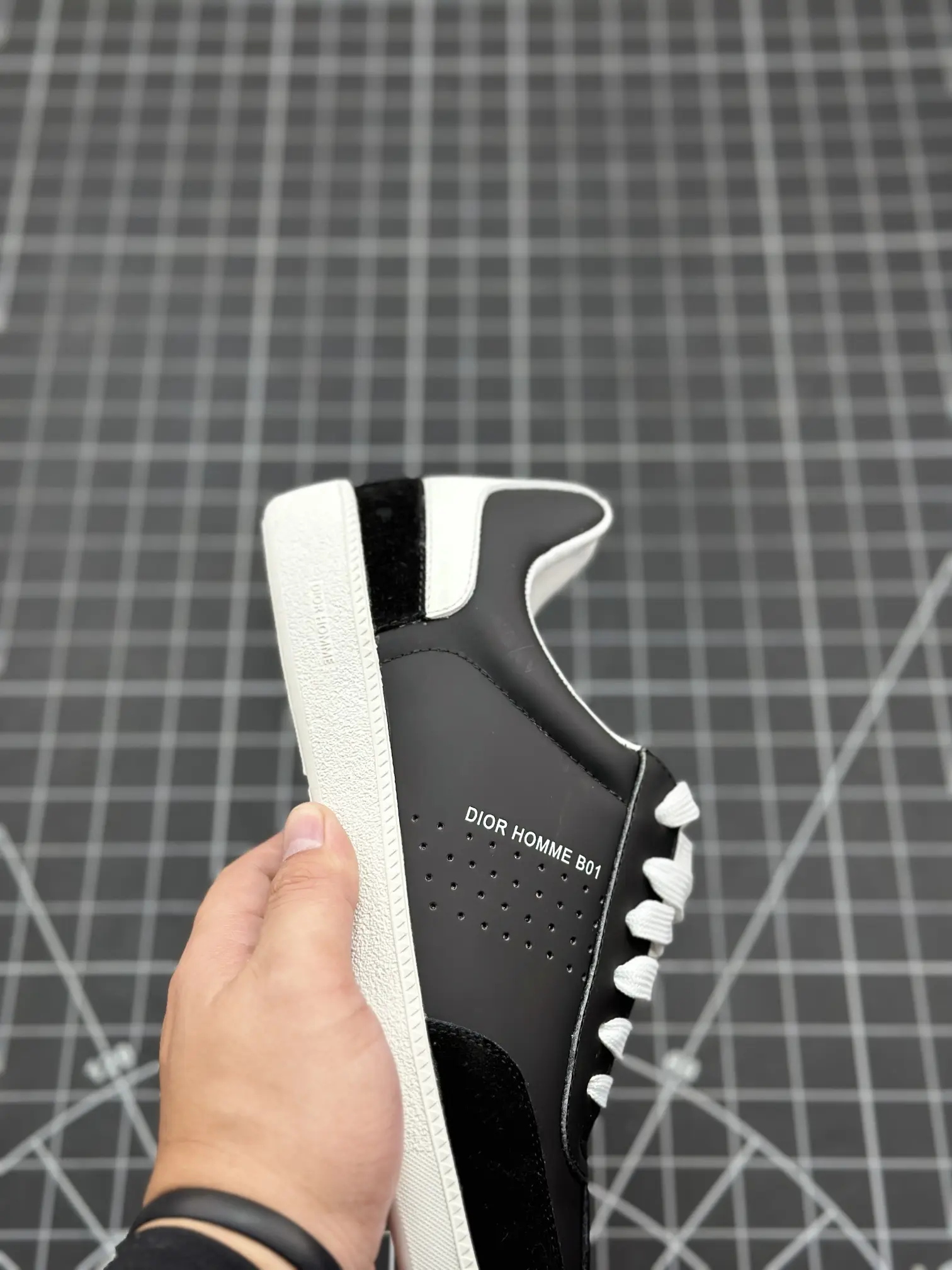 YASSW | Dior B01 Suede Leather 'Black' Replica Sneakers Review