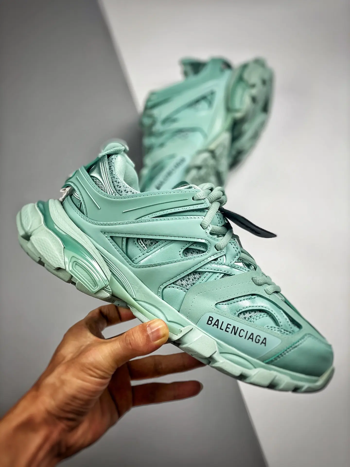 YASSW | Replica Balenciaga Track Mesh Low-Top Sneakers in Green and Black