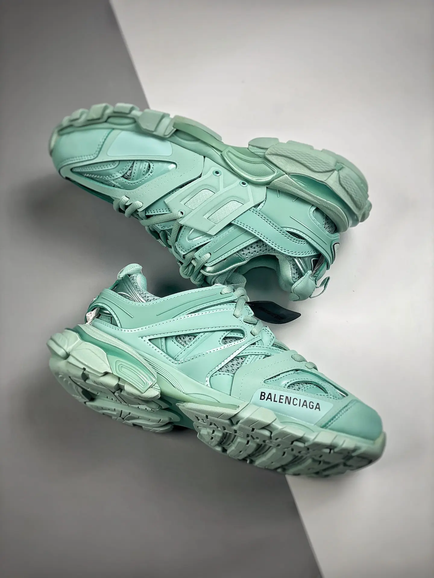 YASSW | Replica Balenciaga Track Mesh Low-Top Sneakers in Green and Black