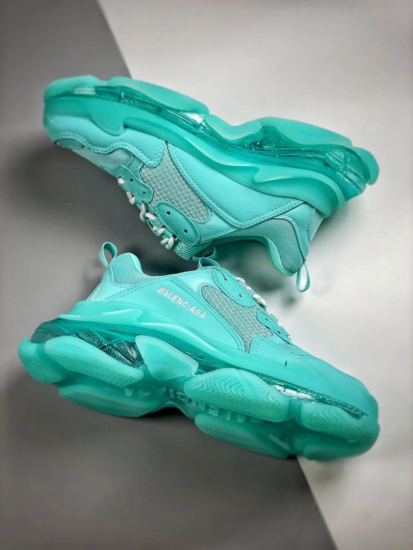 YASSW | Balenciaga Triple S Clear Sole Sneaker Replica: Green vs. Blue