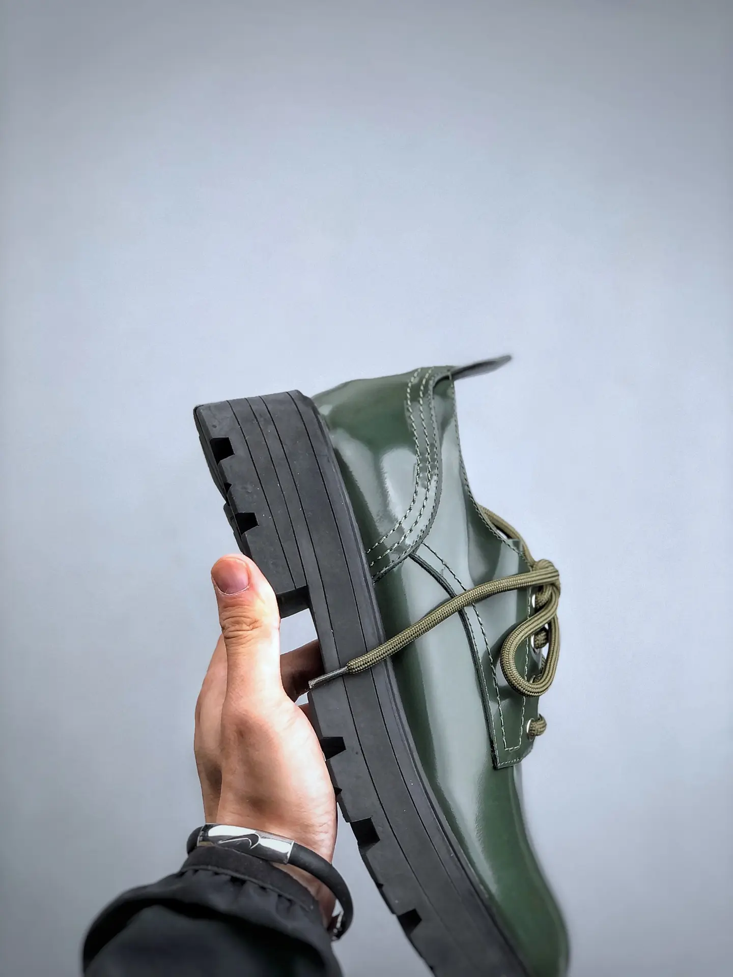 YASSW | Replica Alexander McQueen Lace-Up Platform Ankle Booties in Dark Green: An In-Depth Review