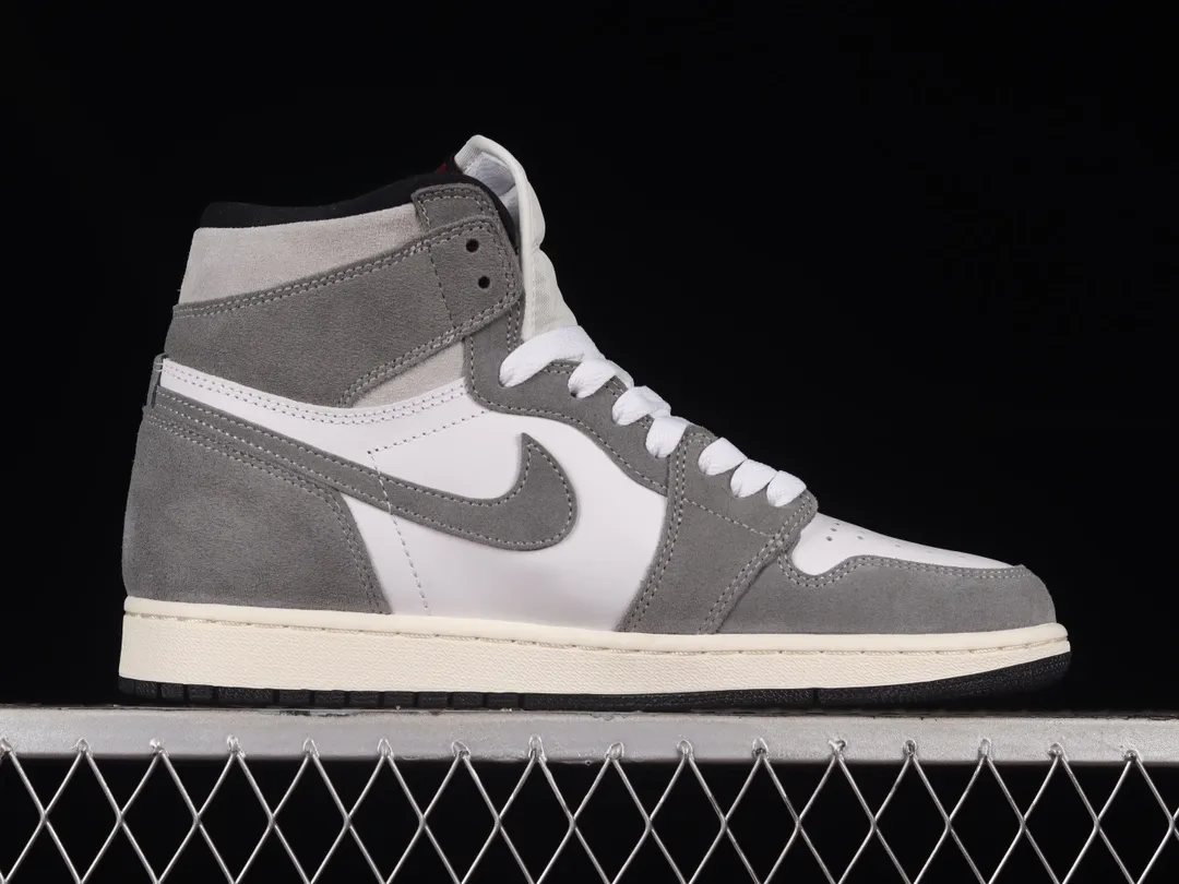 YASSW | Air Jordan 1 Retro High OG 'Washed Black': The Best Replica Sneaker?