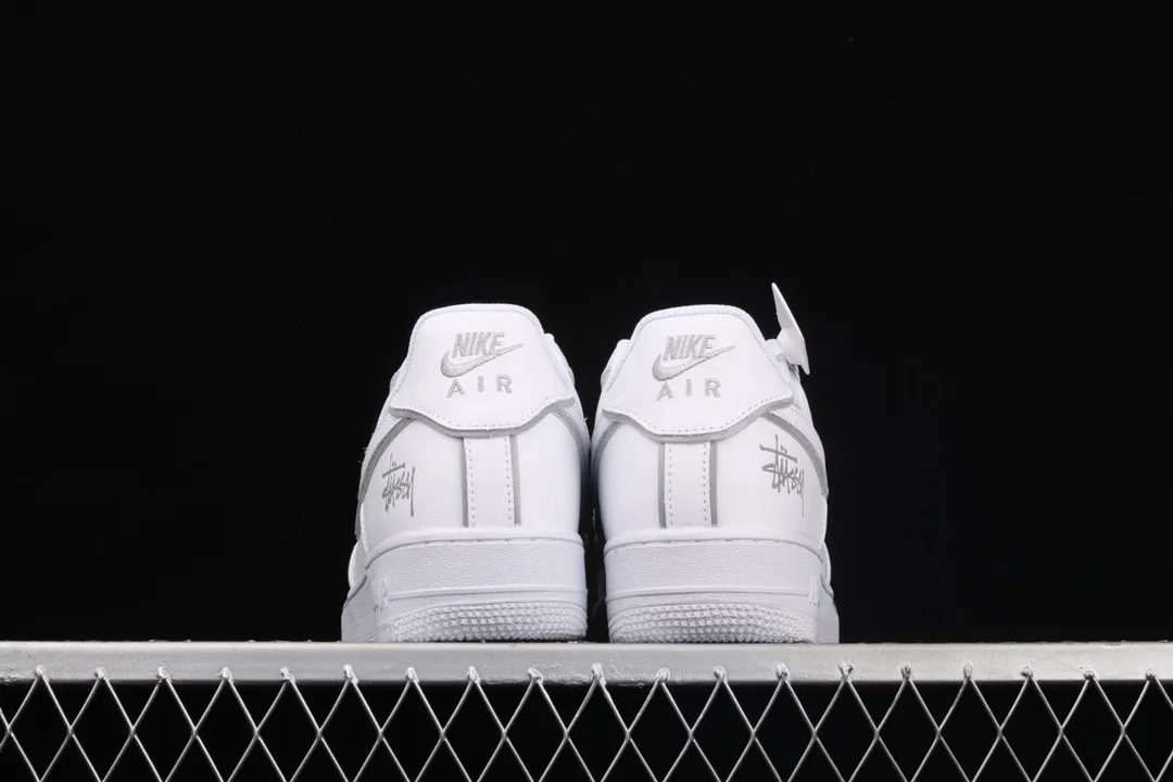 YASSW | Nike Air Force 1/1 White Black Cosmic Clay Replica: Pros, Cons, and Reviews