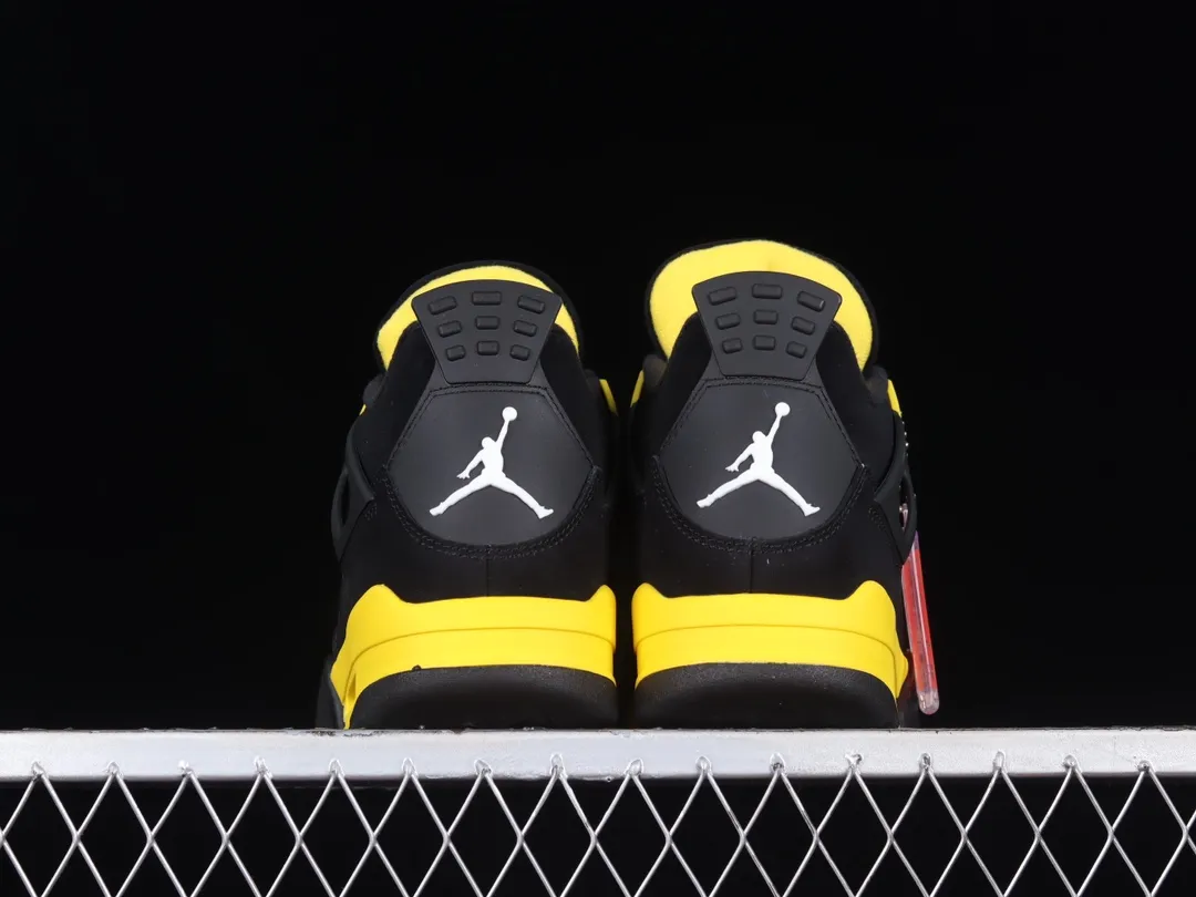 YASSW | Air Jordan 4 Retro Thunder 2023 Review: Replica Insights and Real Comparisons