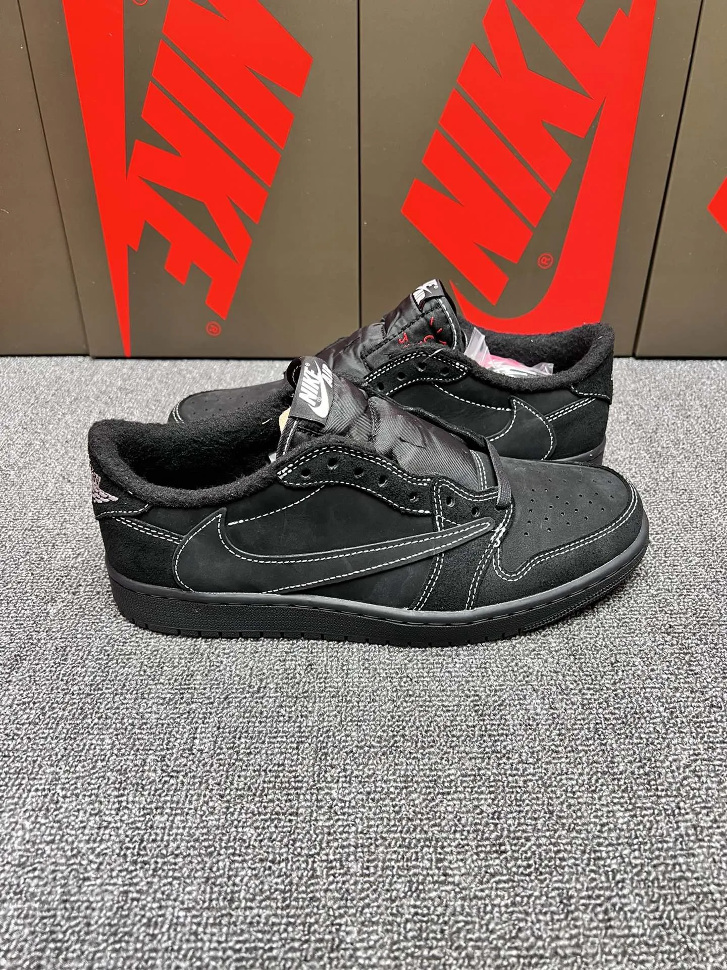 YASSW | Fake Rep Replica Air Jordan 1 Low OG TS Travis Scott Black Phantom