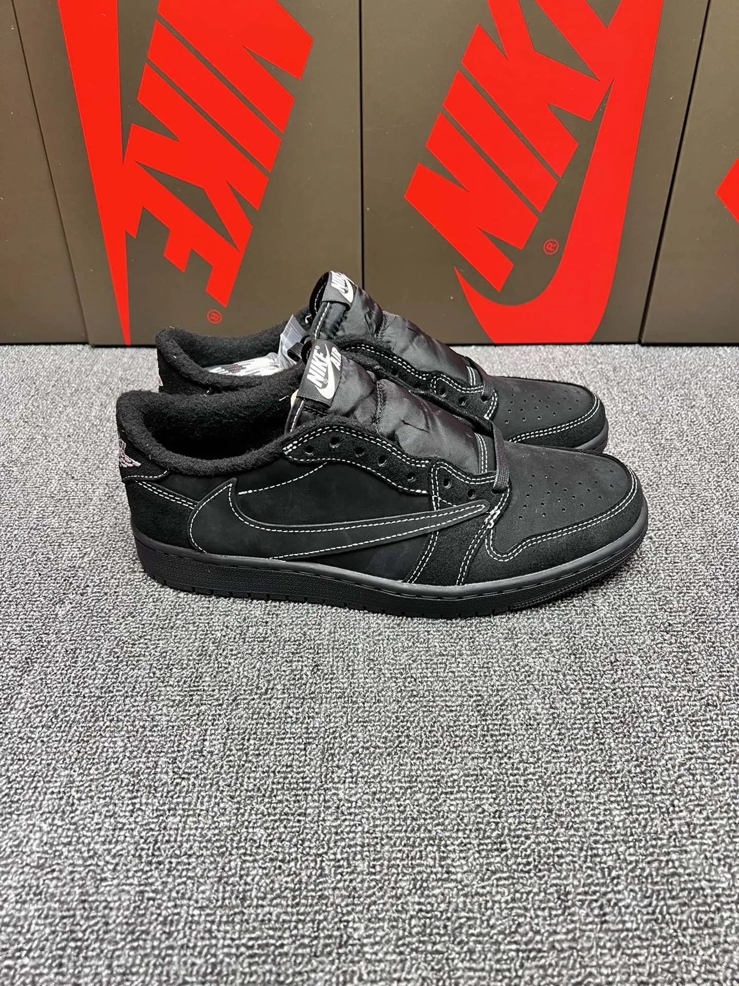 YASSW | Fake Rep Replica Air Jordan 1 Low OG TS Travis Scott Black Phantom