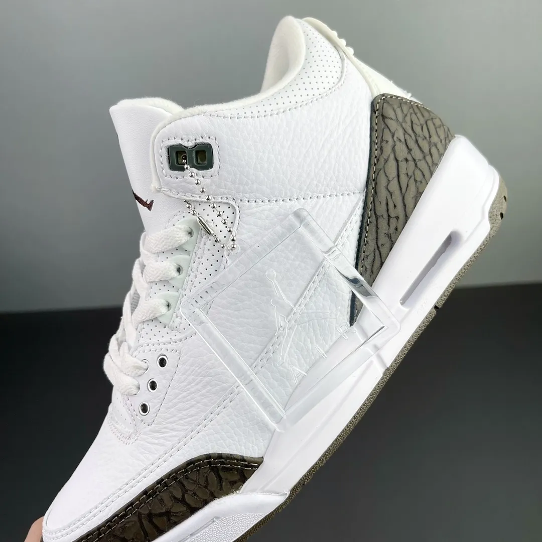 YASSW | Replica Air Jordan 3 Retro Mocha: White, Dark Mocha, Chrome