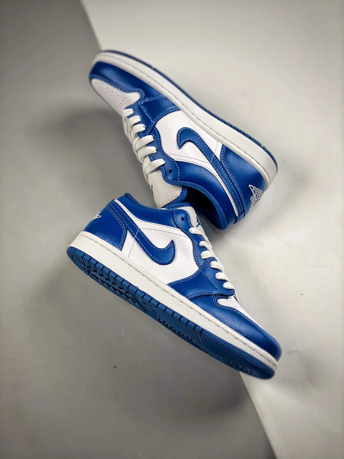 YASSW | Navigating the World of Fake Rep Replica Air Jordan 1 Low Marina Blue