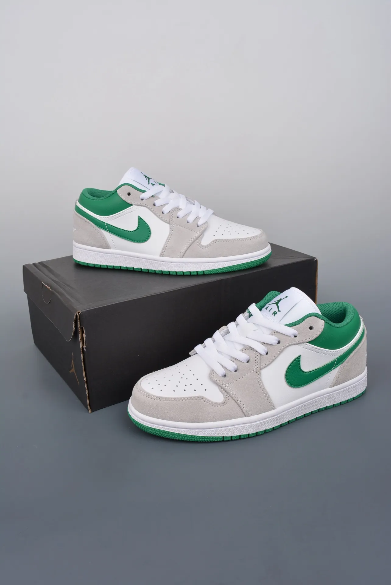 YASSW | Air Jordan 1 Mid SE 'Grey Pine Green' - Replica Review