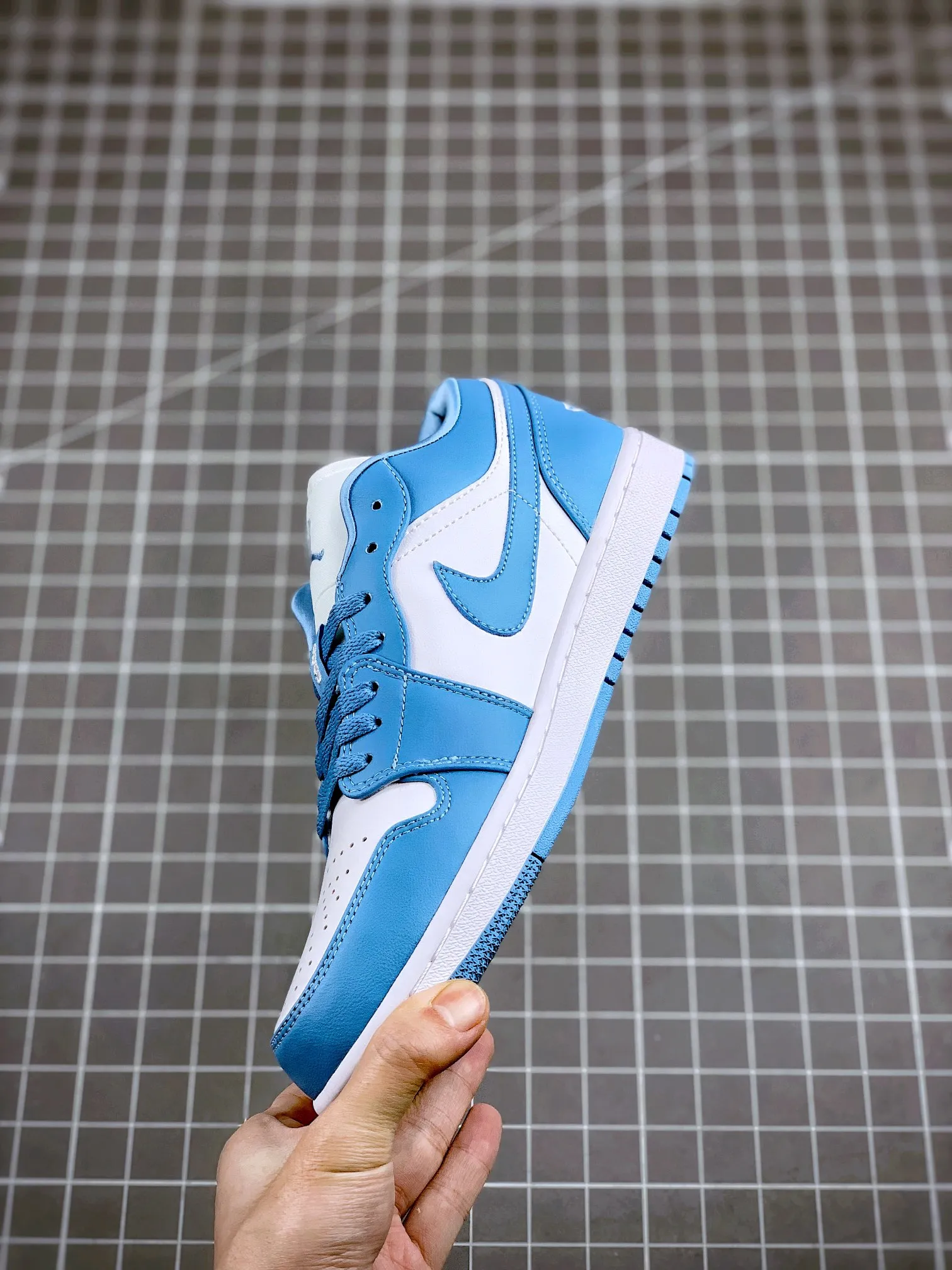 YASSW | Discover the Charm of Fake Rep Air Jordan 1 Low UNC Women's University Blue