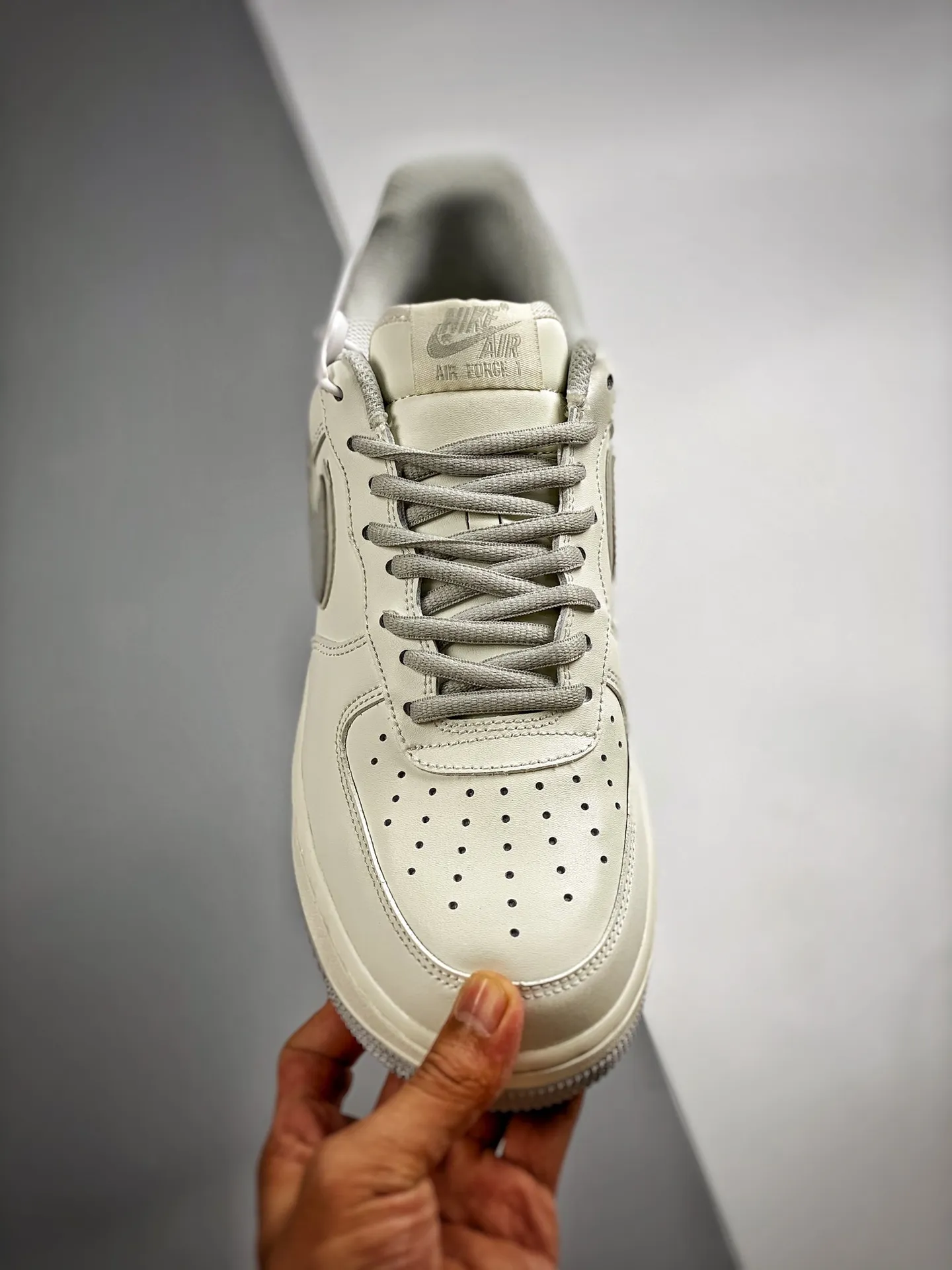 YASSW | Nike Air Force 1 and Jordan Hex Replica Sneakers: A Comprehensive Review