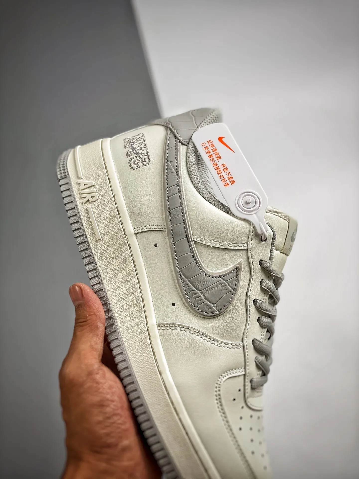 YASSW | Nike Air Force 1 and Jordan Hex Replica Sneakers: A Comprehensive Review