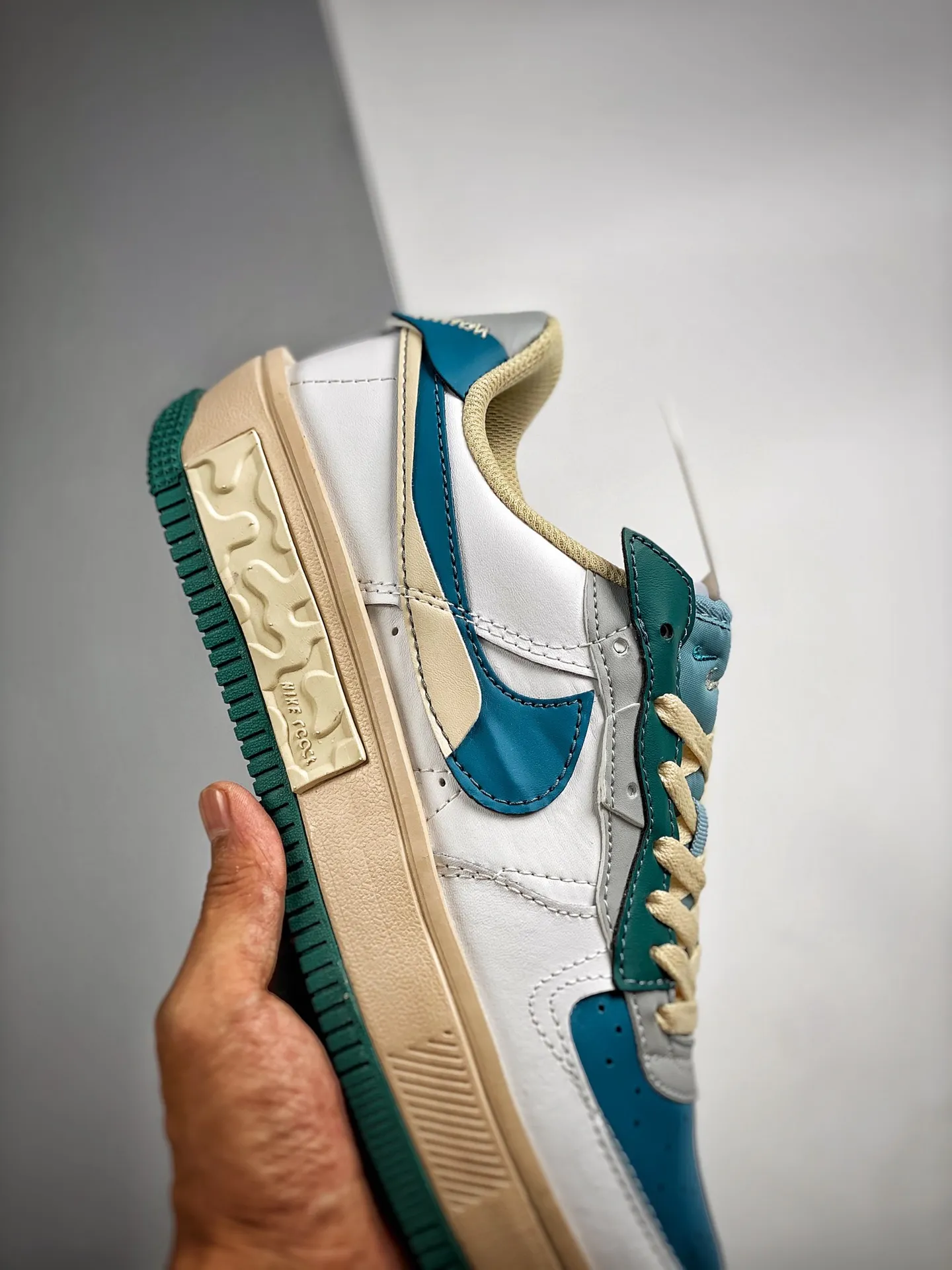 YASSW | Fake Rep Replica Nike Air Force 1 Fontanka White/Blue-Green: A Detailed Look