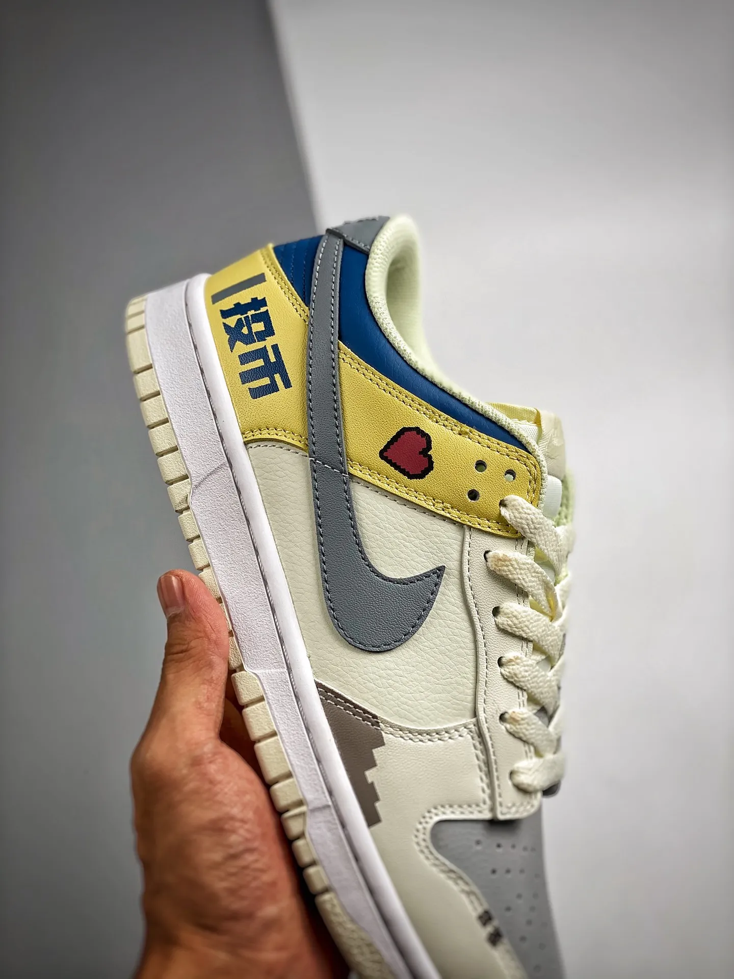 YASSW | Exploring the World of Replica Sneakers: A Look at Iconic Nike Replicas