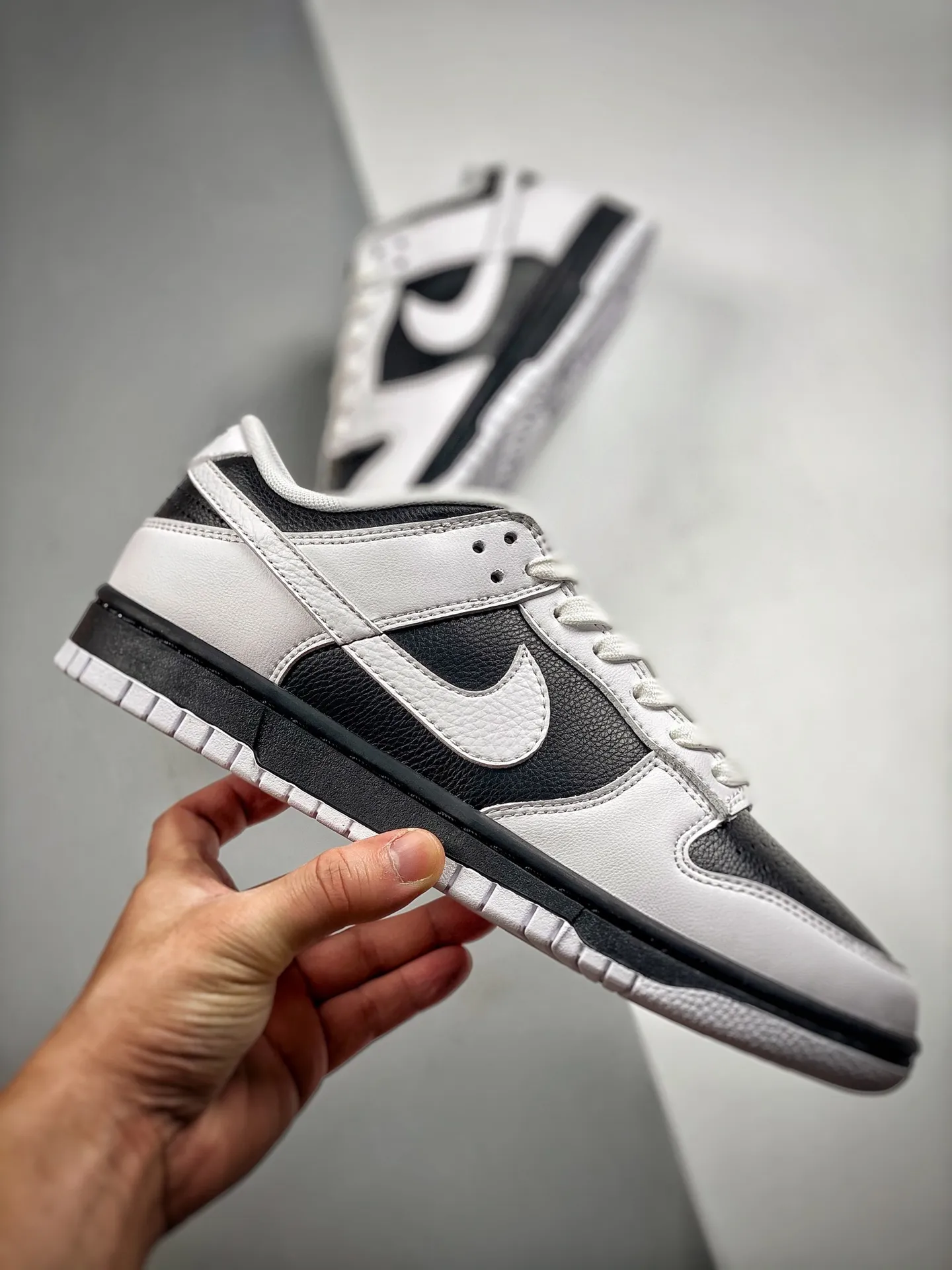 YASSW | Nike Dunk Low Retro Reverse Panda: A Comprehensive Guide