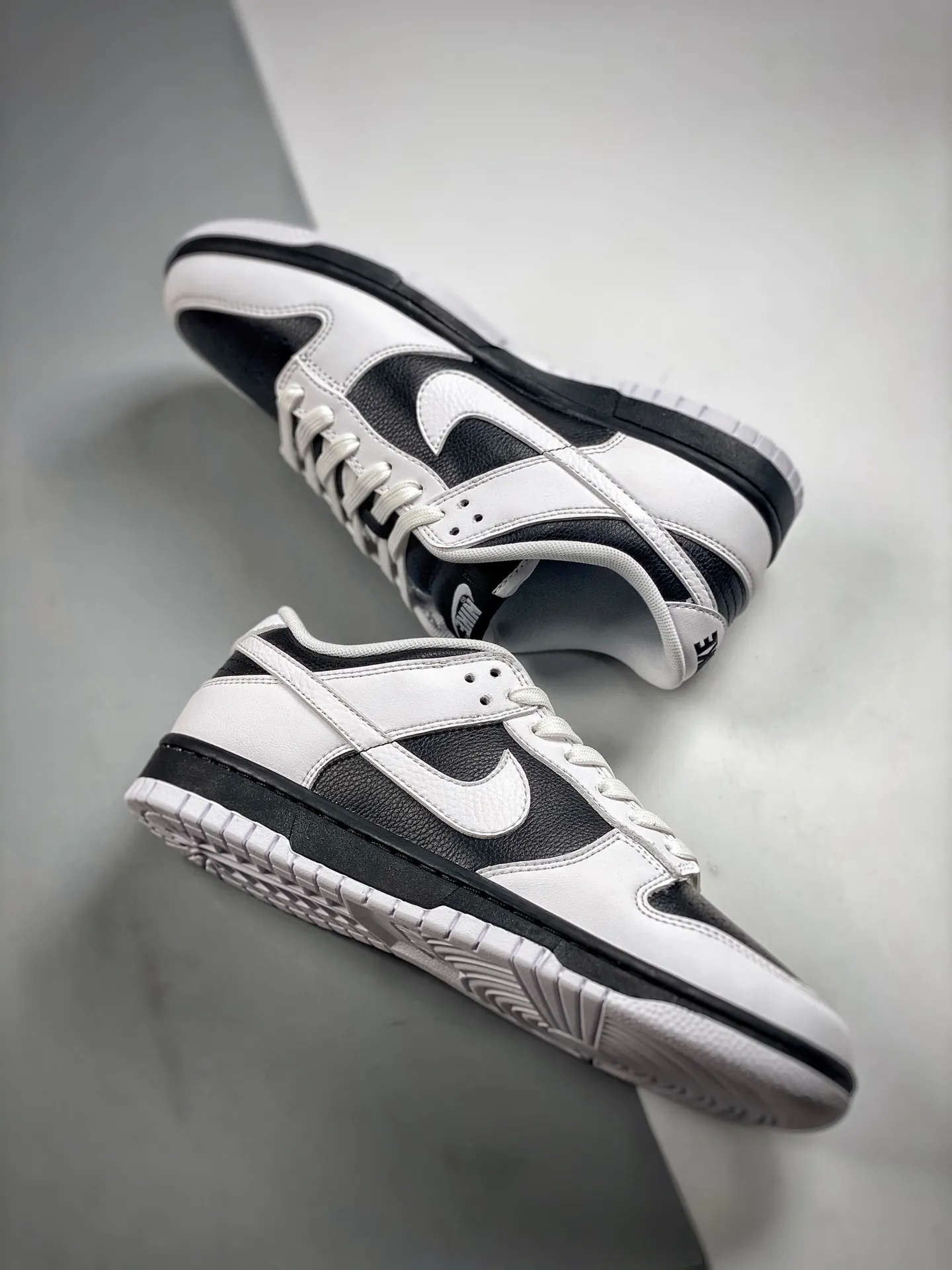 YASSW | Nike Dunk Low Retro Reverse Panda: A Comprehensive Guide