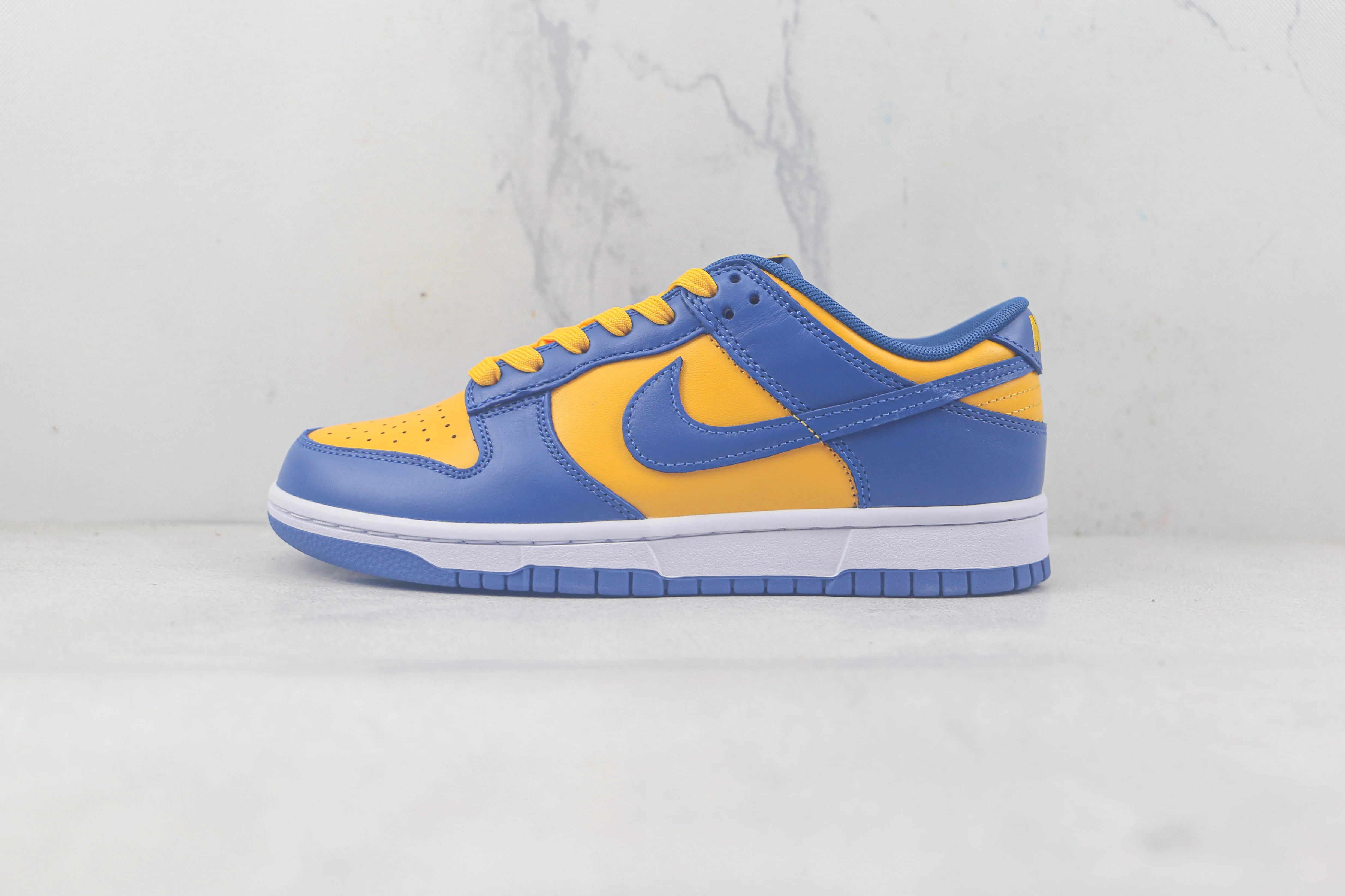 YASSW | Nike Dunk Low UCLA Replica: Multicolour Men’s Trainer - Authentic Look