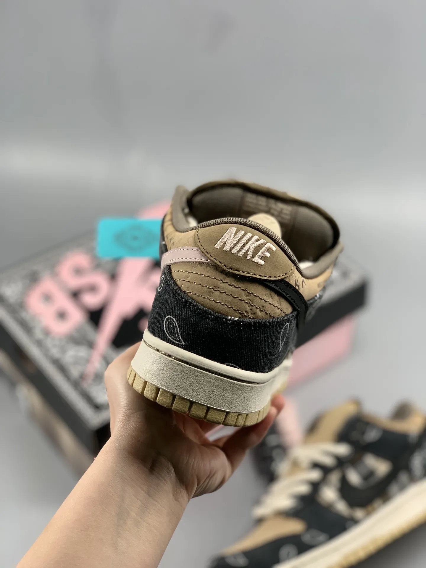 YASSW | Fake Rep Replica Nike SB Dunk Low Travis Scott Cactus Jack On Feet Review