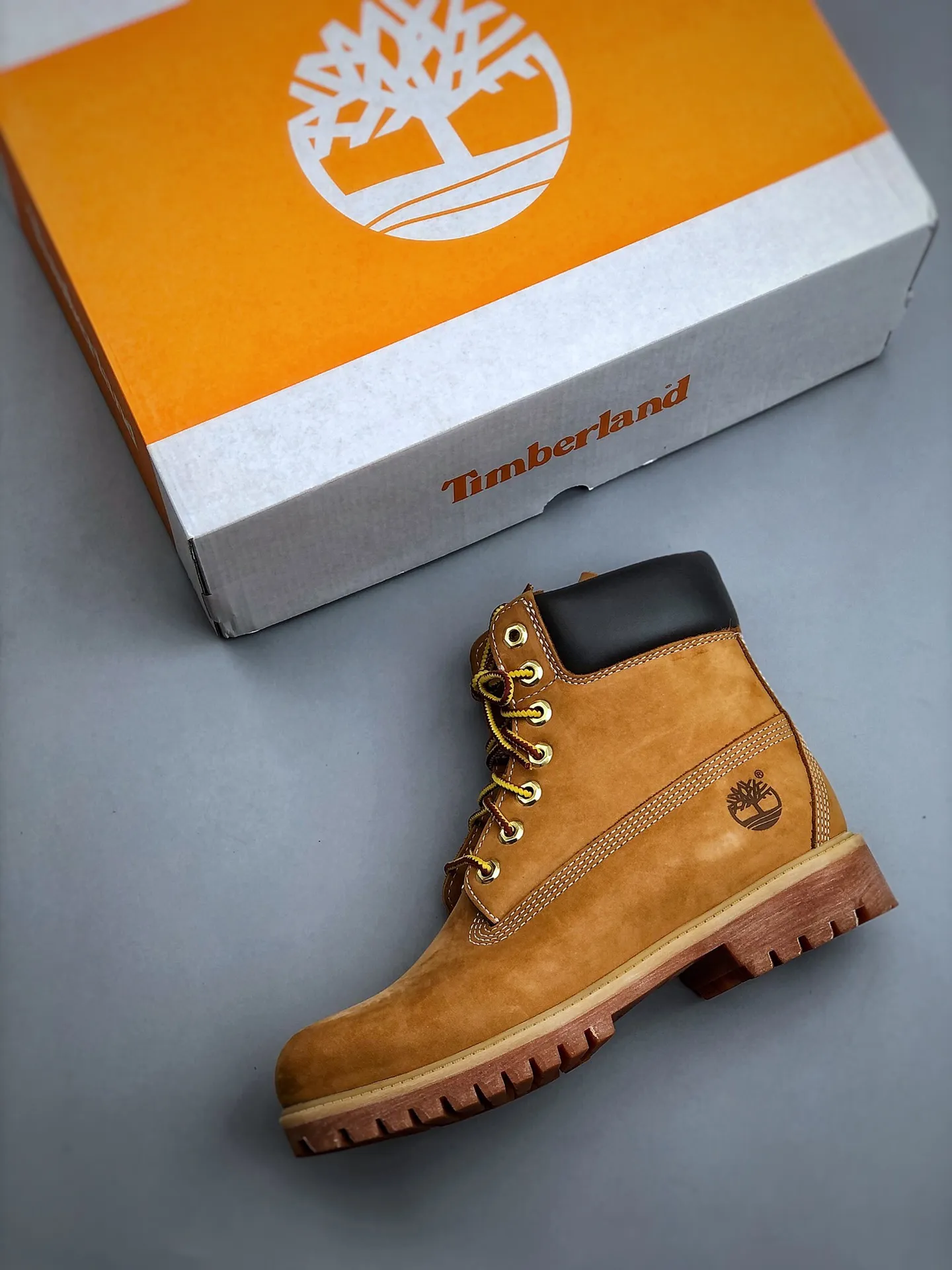 YASSW | Exploring Timberland Boots: From Authentic to Replicas