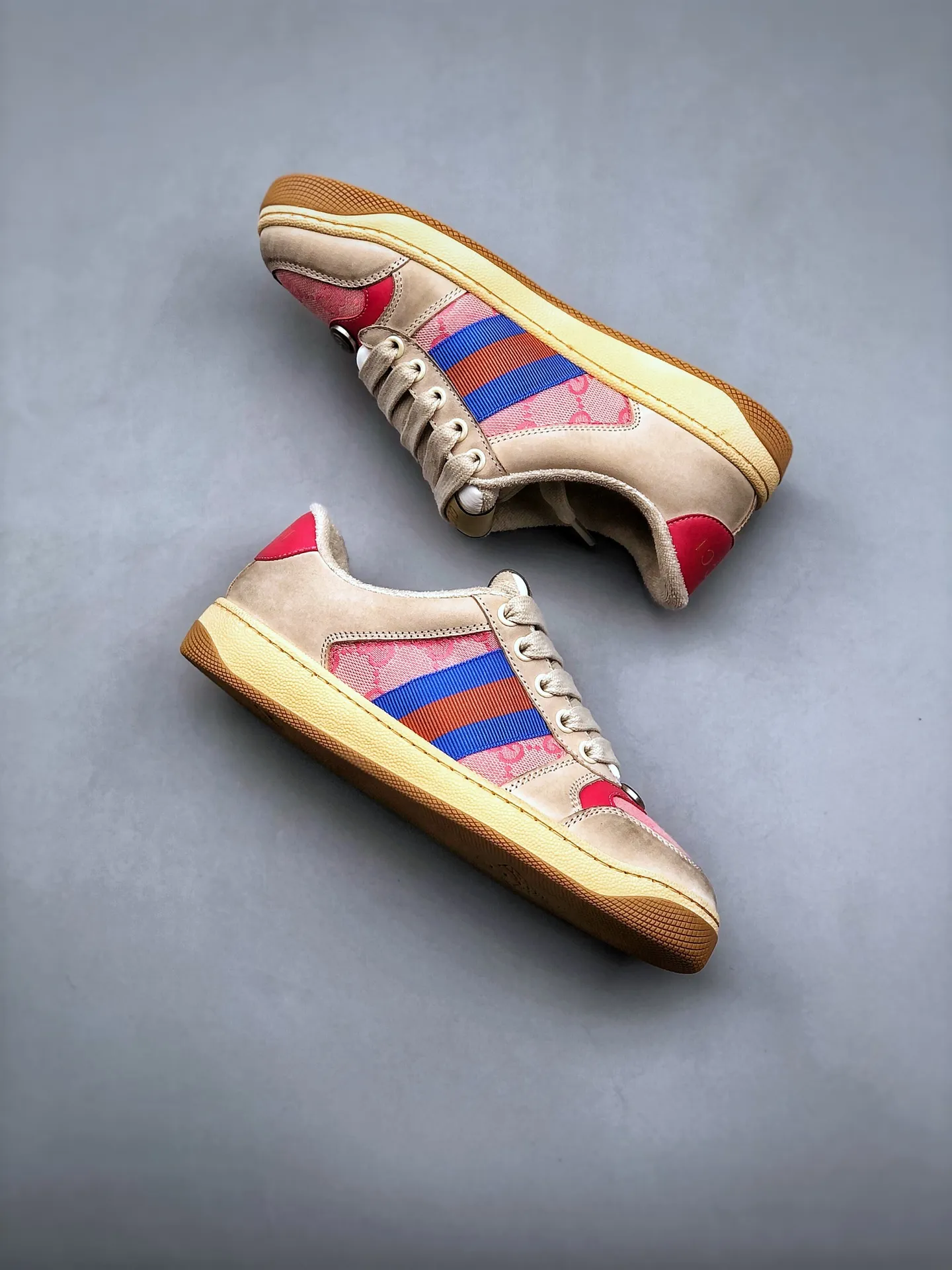 YASSW | Gucci GG Pink Leather Sneakers Replica: Stylish and Affordable Choice