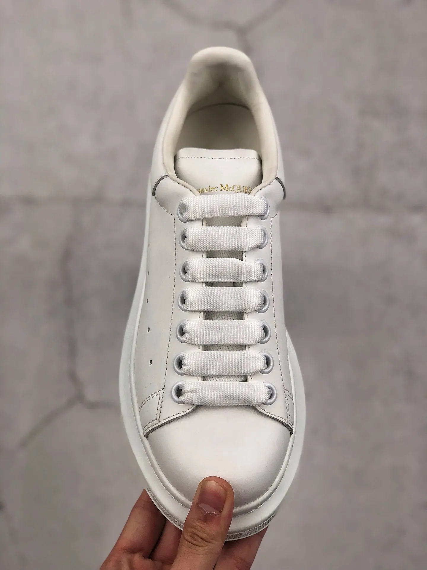 YASSW | Alexander McQueen White Oversized Sneakers (Replica)