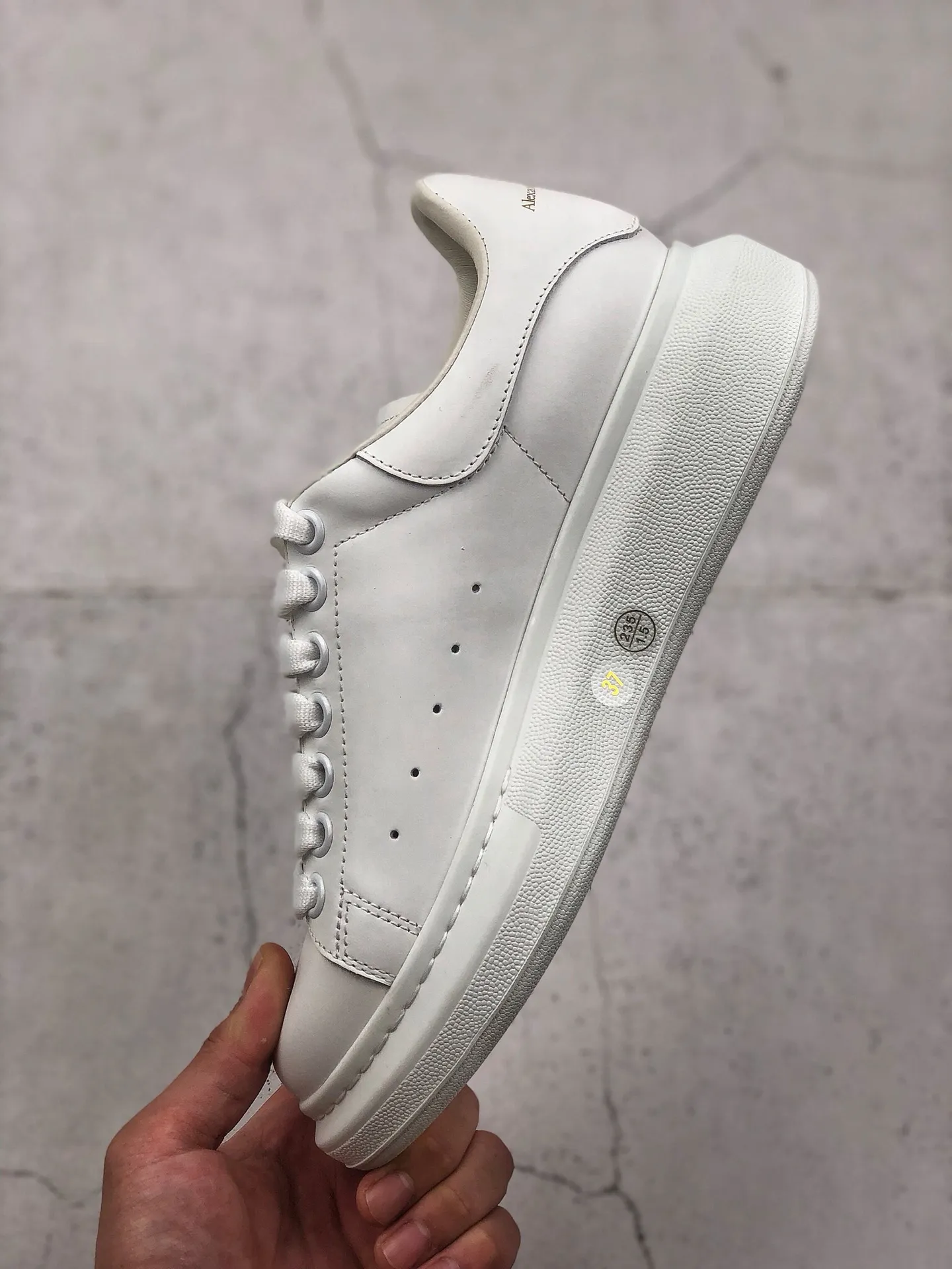 YASSW | Alexander McQueen White Oversized Sneakers (Replica)