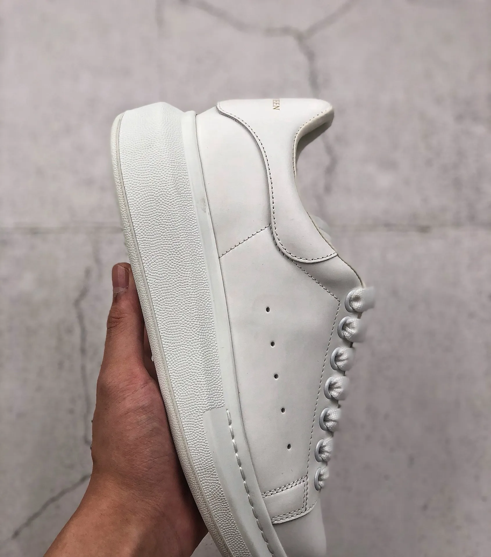 YASSW | Alexander McQueen White Oversized Sneakers (Replica)