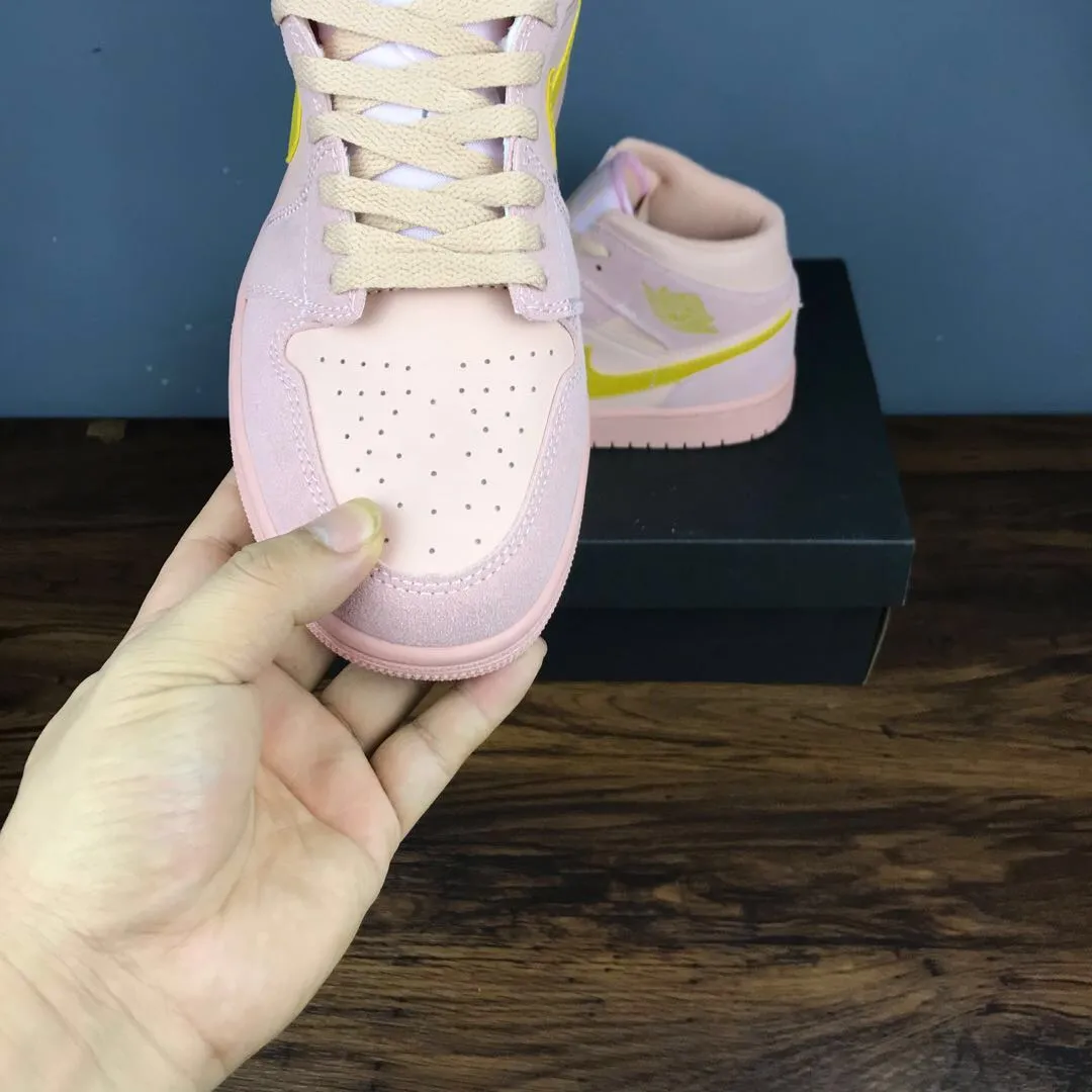 YASSW | Air Jordan 1 Mid SE Arctic Pink: A Stylish Sneaker in Pink & Gold