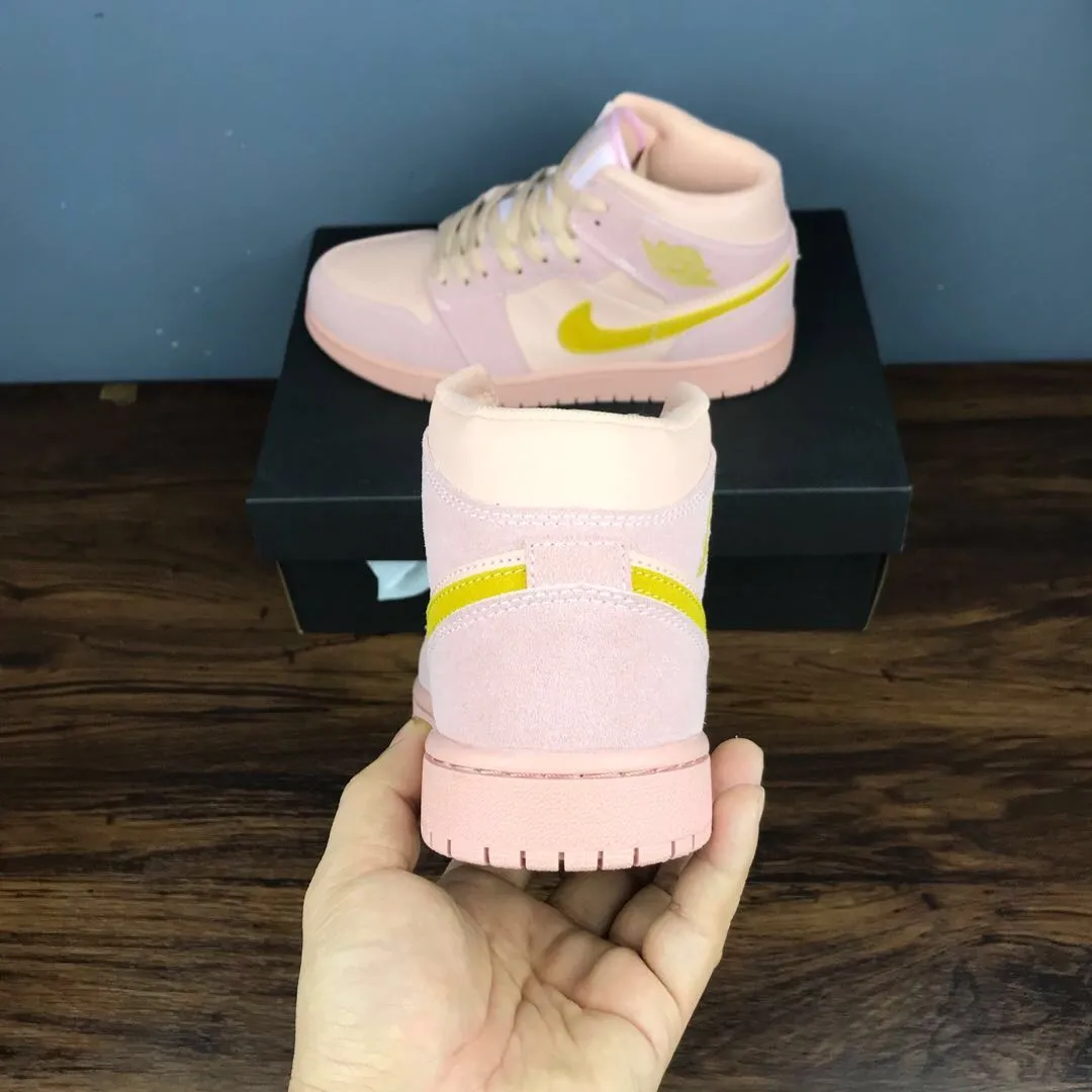 YASSW | Air Jordan 1 Mid SE Arctic Pink: A Stylish Sneaker in Pink & Gold