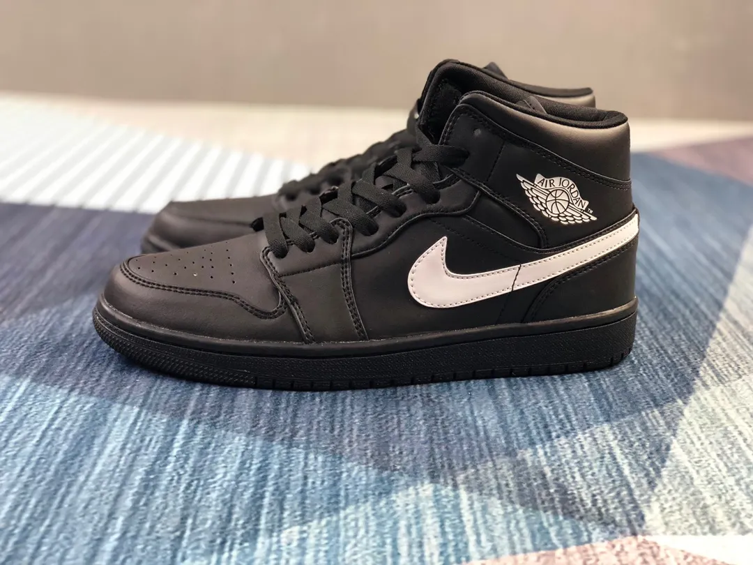 YASSW | Air Jordan 1 Mid Black White (2018): A Timeless Classic for Sneaker Enthusiasts