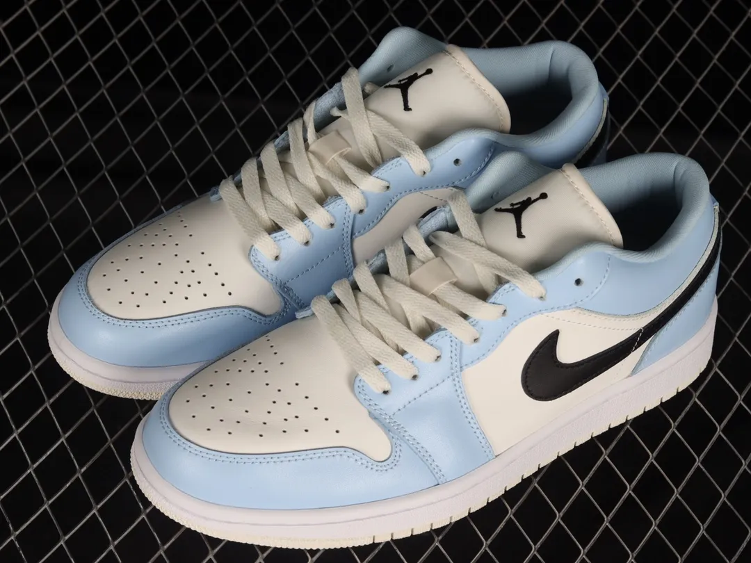 YASSW | Air Jordan 1 Low Ice Blue GS: The Ultimate Sneaker for Style and Comfort