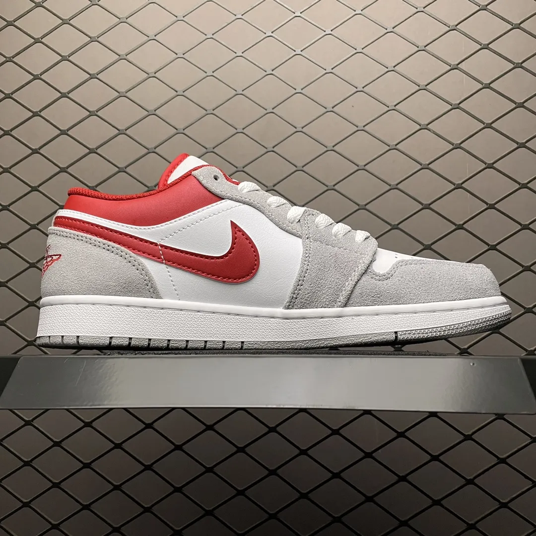 YASSW | Air Jordan 1 Low SE 'Light Smoke Grey Gym Red': A Style Icon