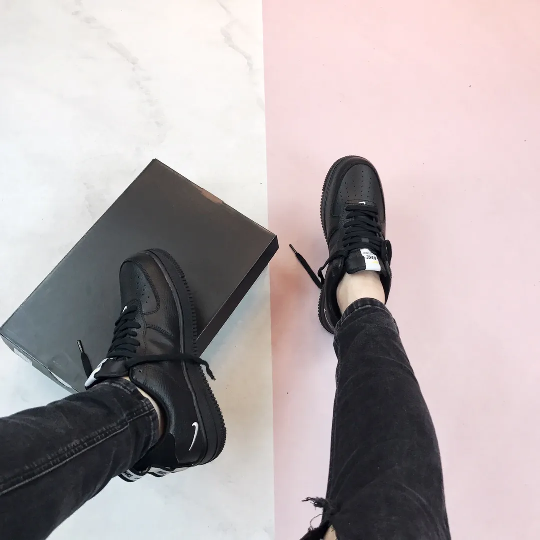 YASSW | Nike Air Force 1 LV8 Utility Black/White: A Comprehensive Review