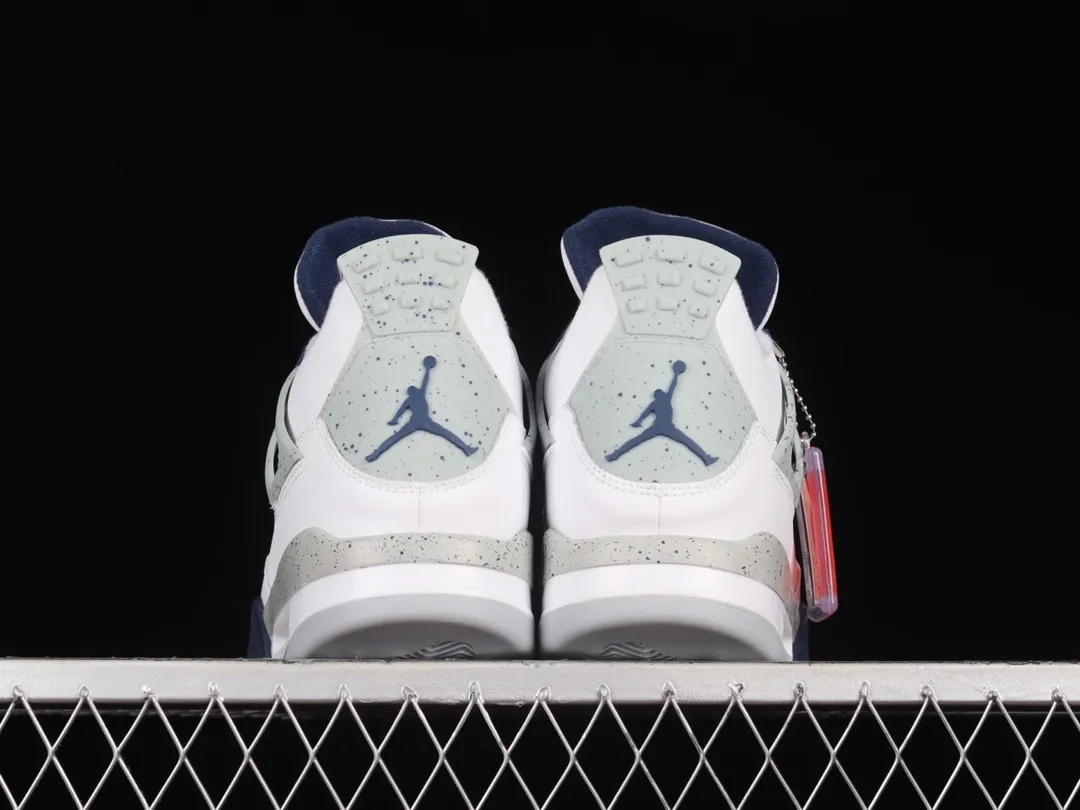 YASSW | Air Jordan 4 Retro Midnight Navy: Iconic Style & Performance