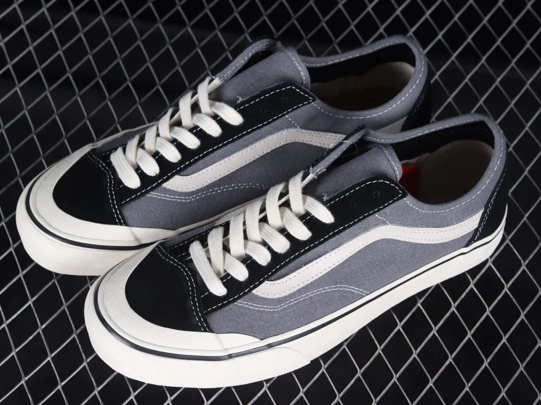 YASSW | Vans Style 136 Decon VR3 'Black Gray': A Comprehensive Review