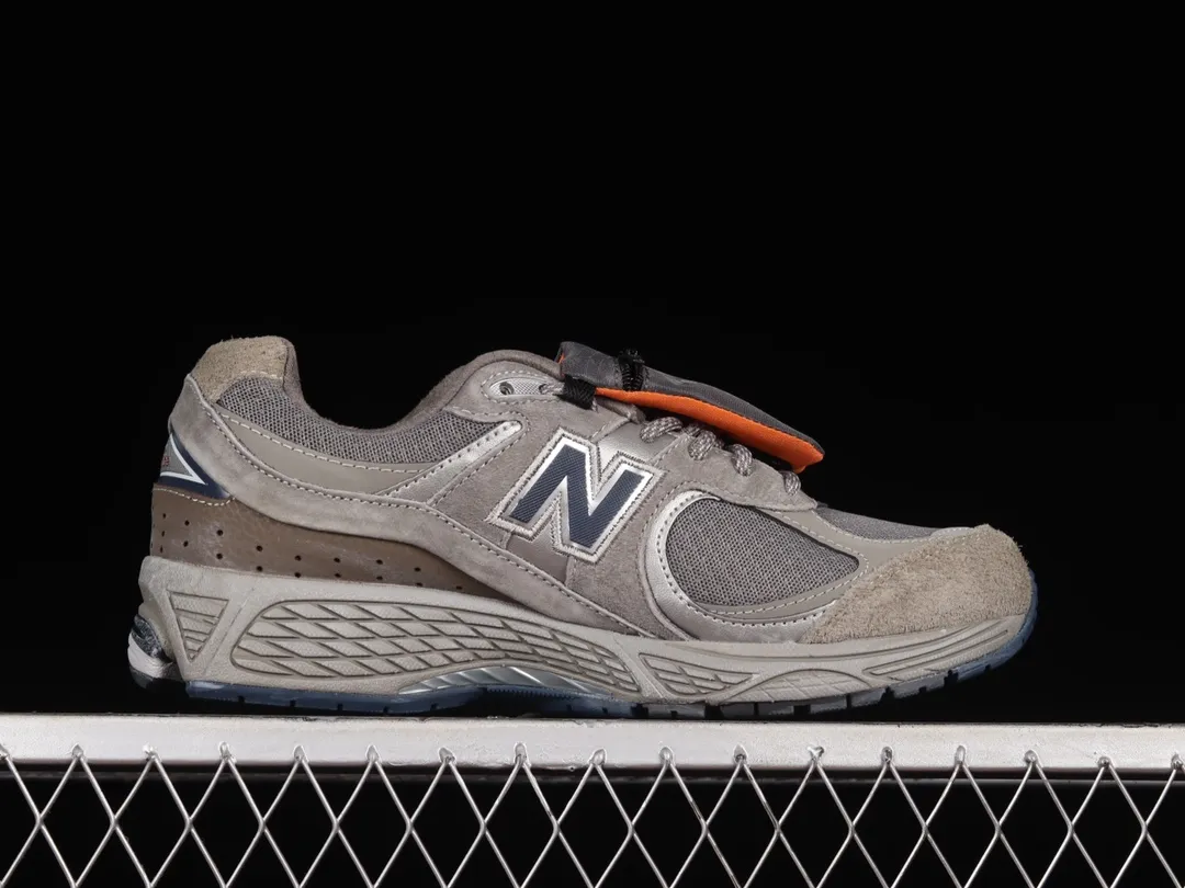 YASSW | New Balance 2002R Pouch Castle Grey (Replica) - Sleek Style with a Twist