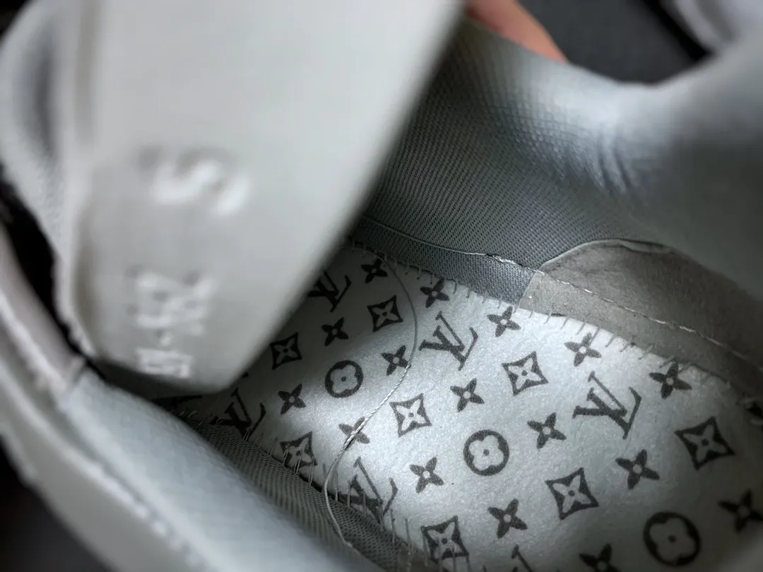 YASSW | Louis Vuitton Black/Grey Leather LV Trainer Sneakers - Authentic or Replica?