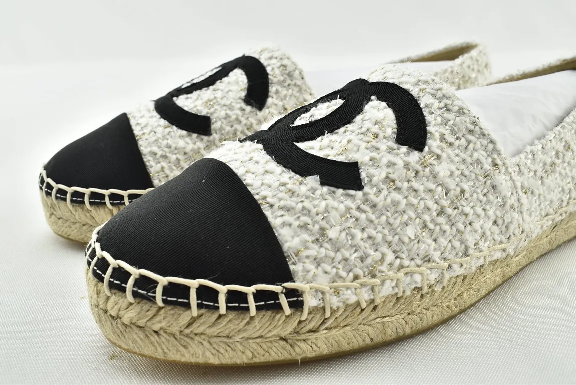 YASSW | Chanel Tweed CC Espadrilles 36 Ecru White Blue Black | FASHIONPHILE Review