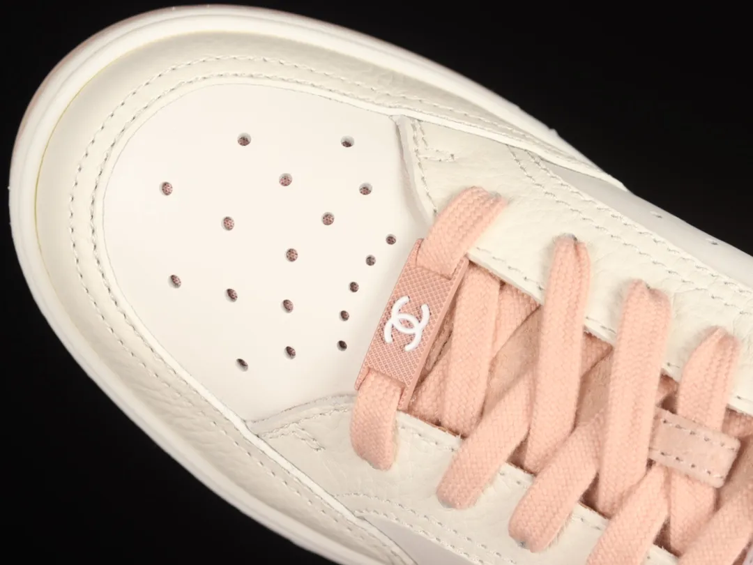 YASSW | CHANEL Grained Calfskin and Leather Women's Sneakers: White and Pink Review