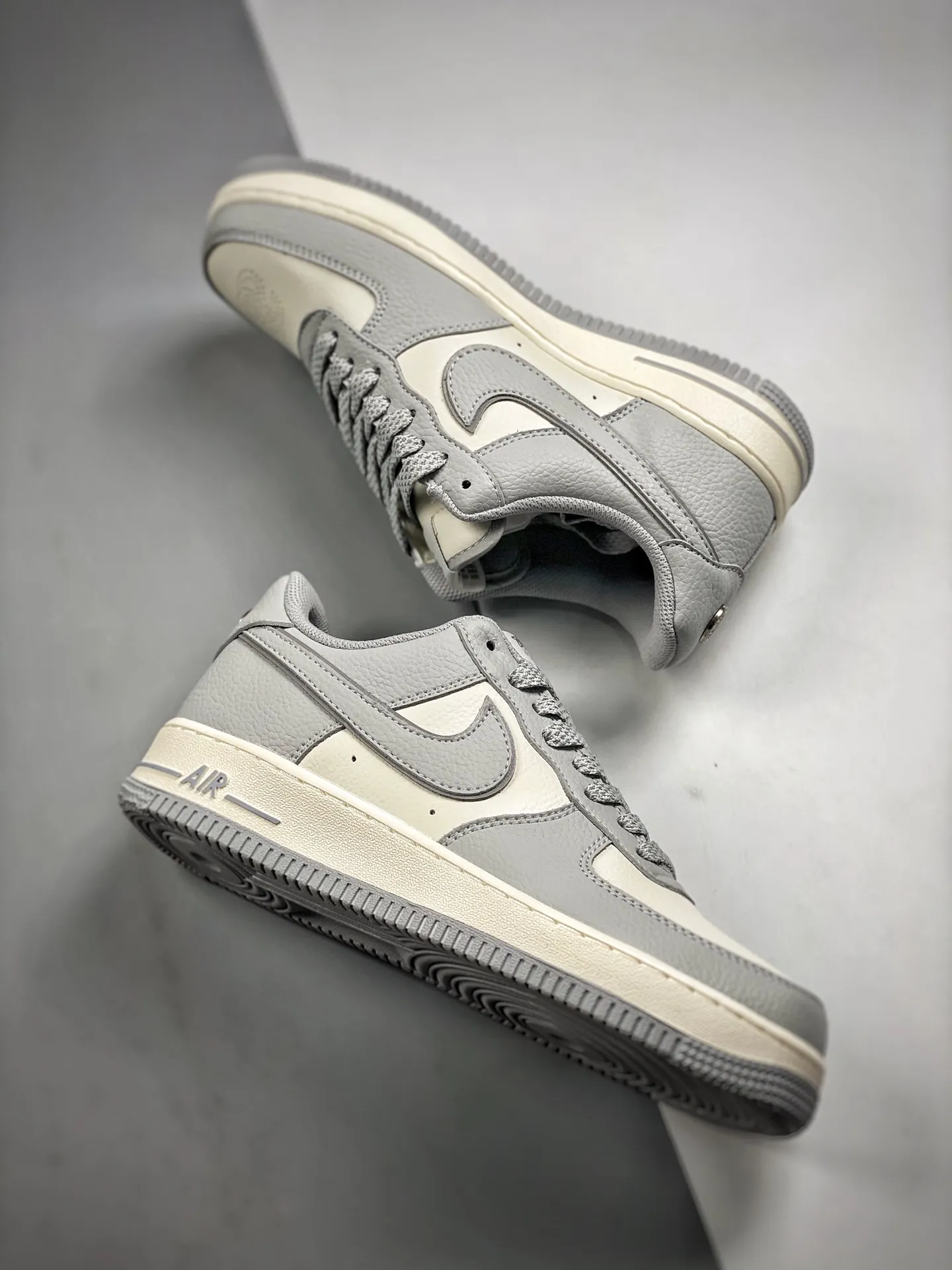 YASSW | Unveiling the Stussy x Nike Air Force 1 Low 'Mica Green/Coconut Milk': A Comprehensive Review