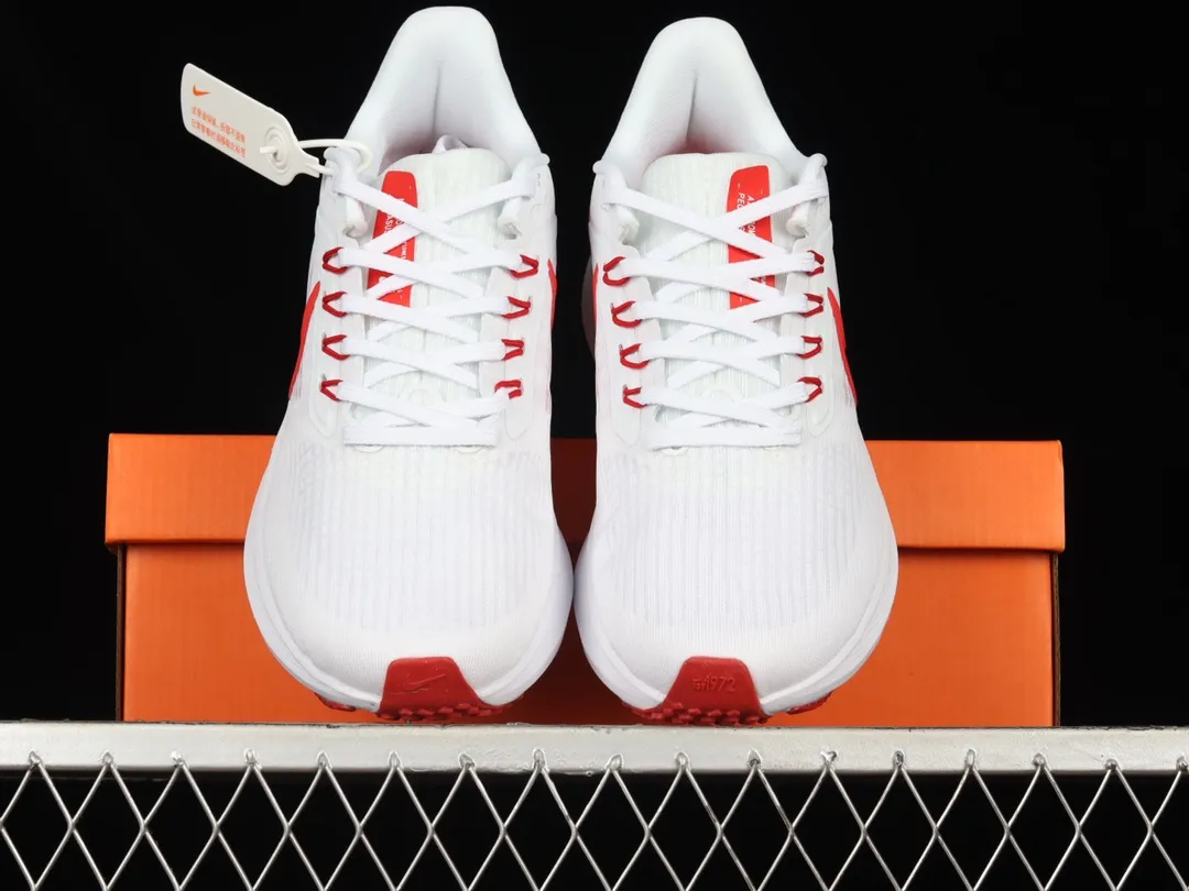 YASSW | Nike Air Zoom Pegasus 39 Premium White University Red Review