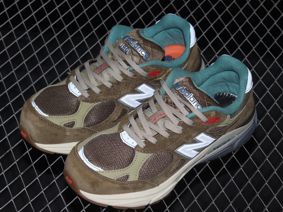 YASSW | New Balance Bodega x 990v3 Anniversary: Style, Fit, and Performance