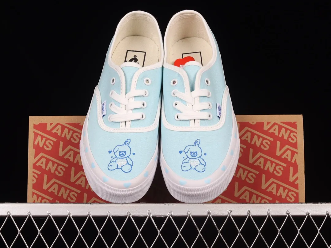 YASSW | Vans Authentic Baby Blue Shoes – Style, Comfort, and Versatility