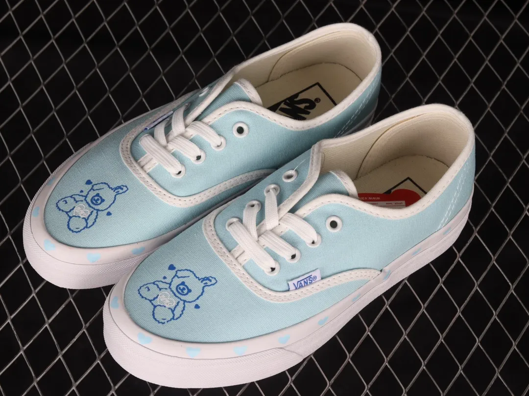 YASSW | Vans Authentic Baby Blue Shoes – Style, Comfort, and Versatility