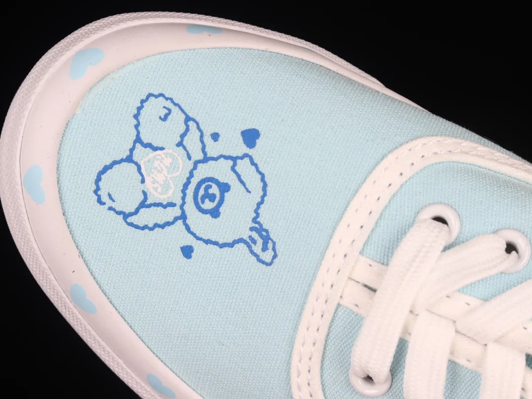 YASSW | Vans Authentic Baby Blue Shoes – Style, Comfort, and Versatility